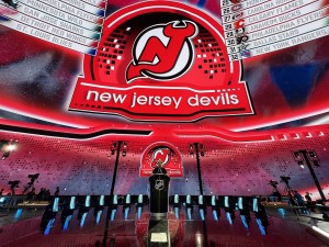 Tom Kenny debuts Elation’s Pulse Panel FX for NHL Draft at Las Vegas Sphere