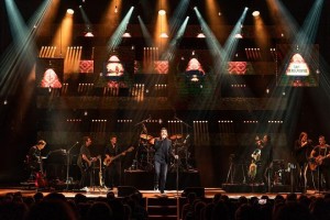 Martijn Steman and Chauvet create looks for Jan Smit tour